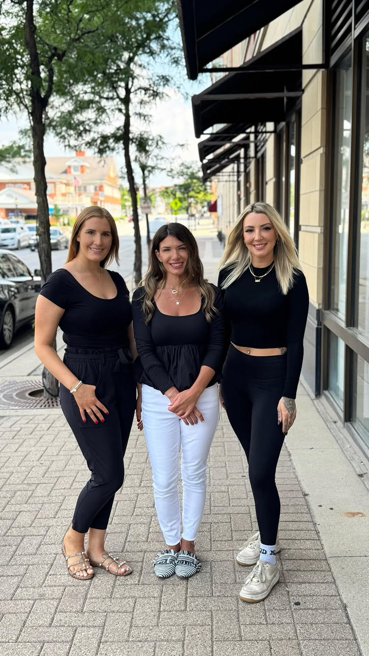 🔥 $250 Beauty Giveaway 🔥 Arlington Heights’ 3 beauty experts are teaming up to give one lucky winner the ultimate summ...Beauty Giveaways by Womens-Resources