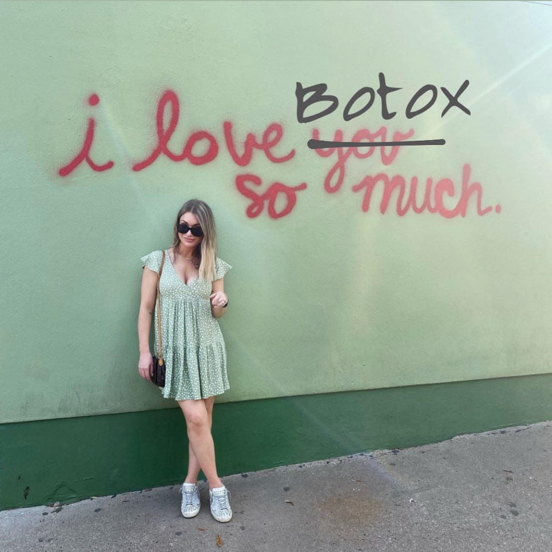 I only love Botox & like 3 people 🤷🏼‍♀️ 🚨GIVEAWAY🚨 FAQ 1:“When should I start getting Botox?”👉🏼Botox relaxes hyper...Beauty Giveaways by Womens-Resources