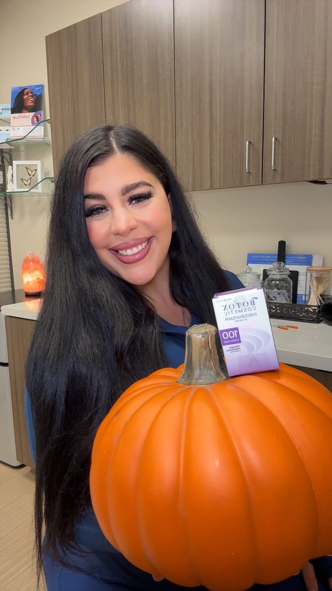 Angela White I Nurse Injector💉 Beauty Giveaways by Womens-Resources